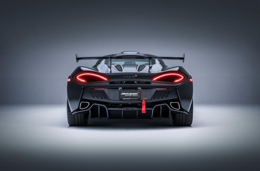  McLaren MSO X #10 Ueno Grey Black Accents 2018 года  (фото 5 из 12)